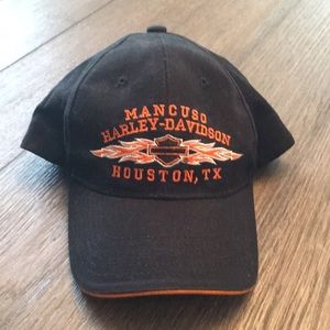 HD hat, EUC one size fits all Velcro closure